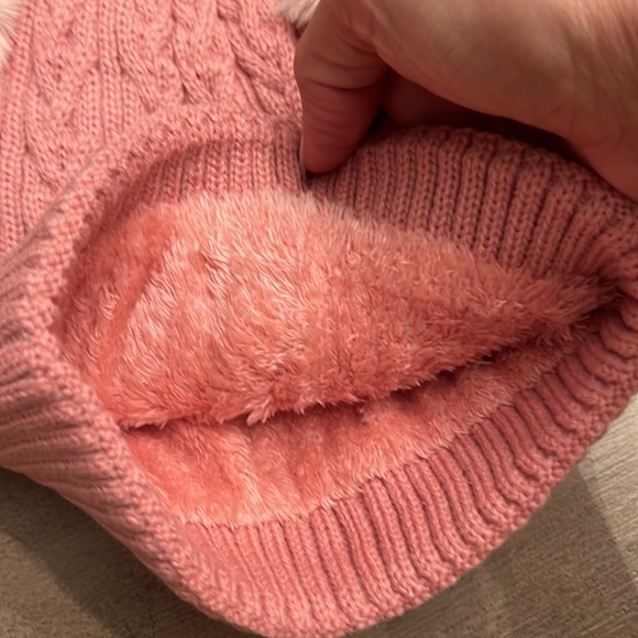 Pink UGG double Pom Pom hat - Picture 3 of 3